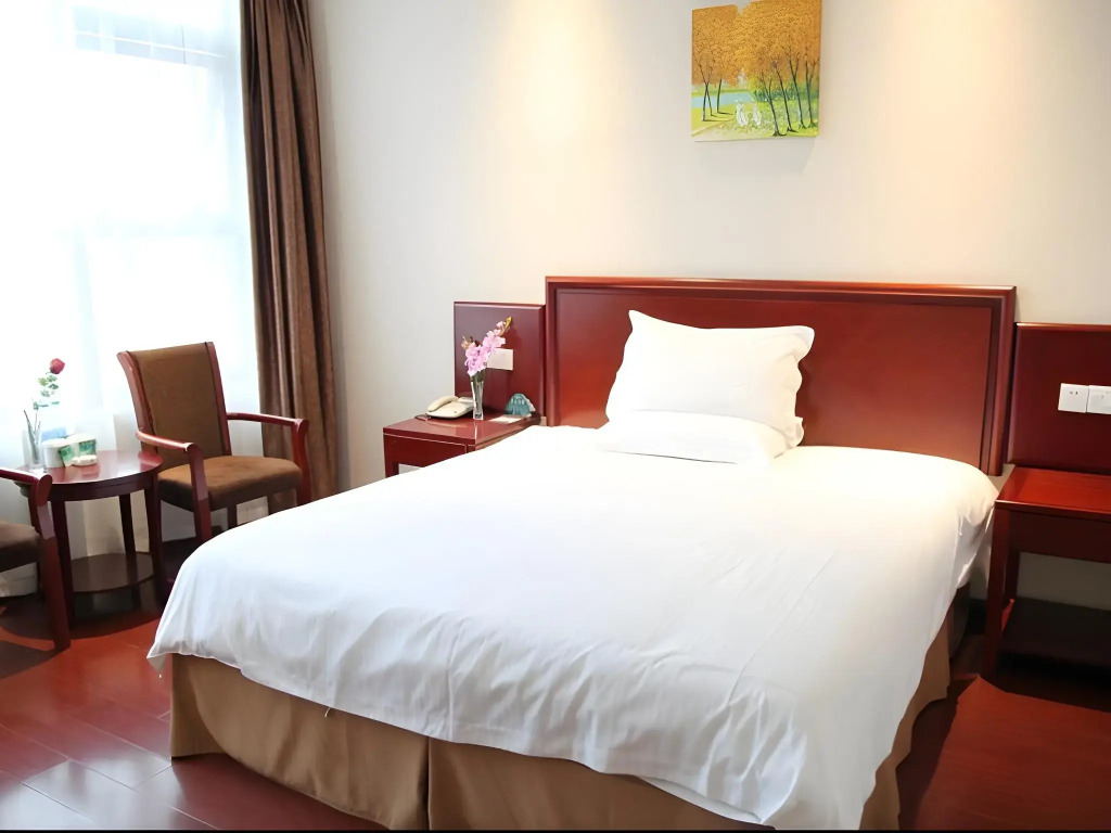 GreenTree Inn HeFei Shushan District West Changjiang Road Fengle Building Express Hotel