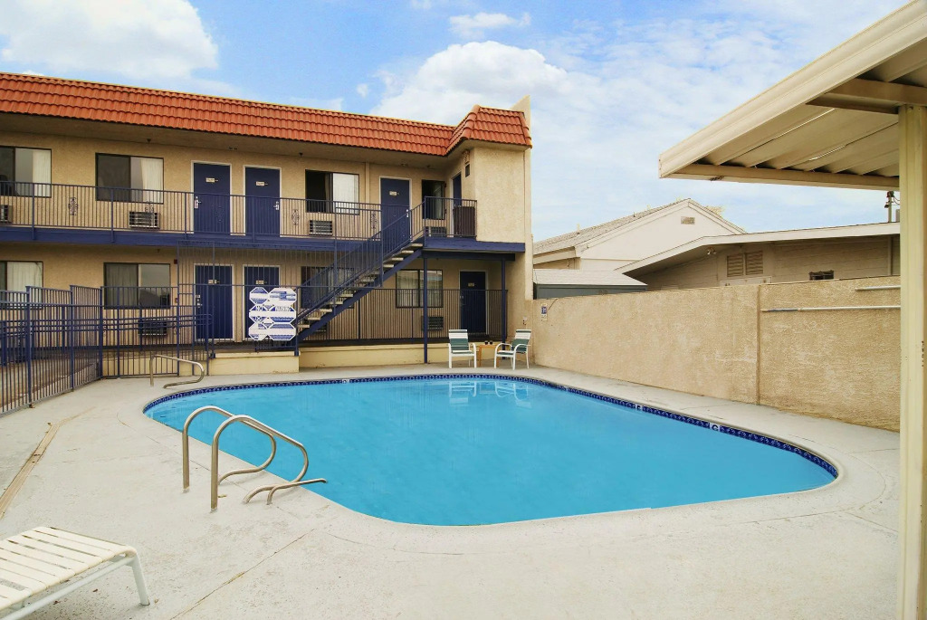Motel 6 Henderson, NV