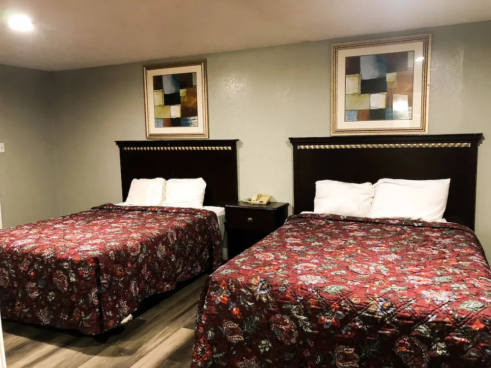 Modern Motel