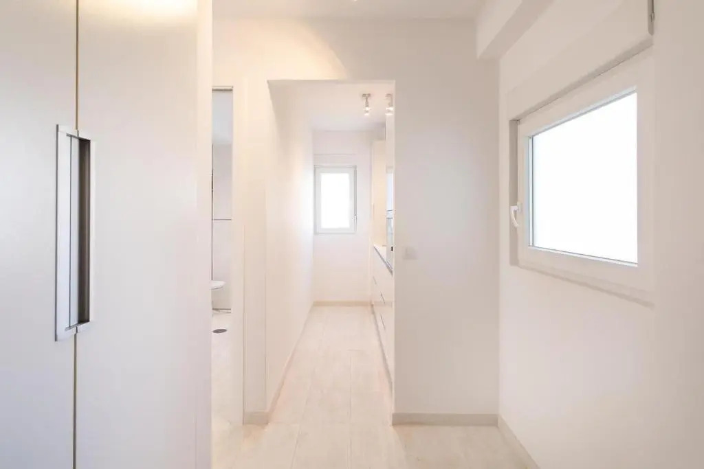 Very nice and modern studio front of the beach
