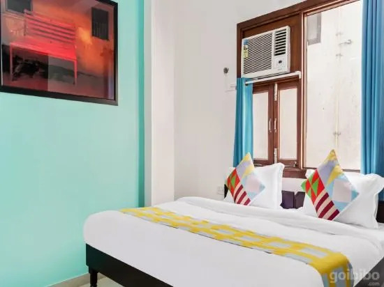 OYO Home 35789 Cozy Stay BLK Hospital