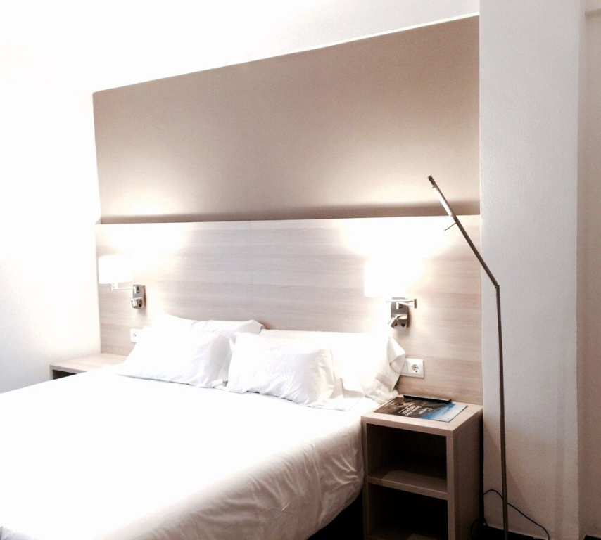 Hotel Carbonell