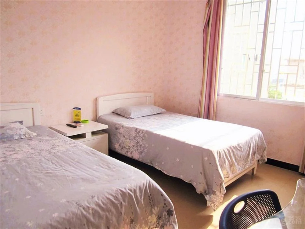 Guilin Blue Lakeside Guest House