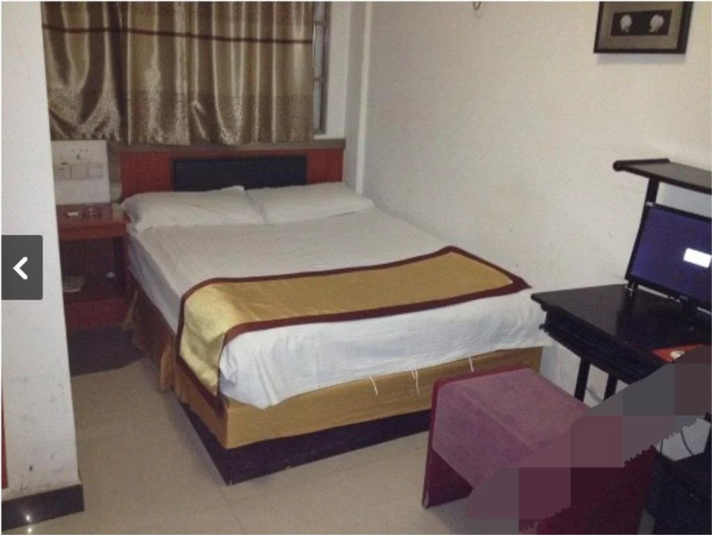Anqing Wangjiang Longmen Business Hotel