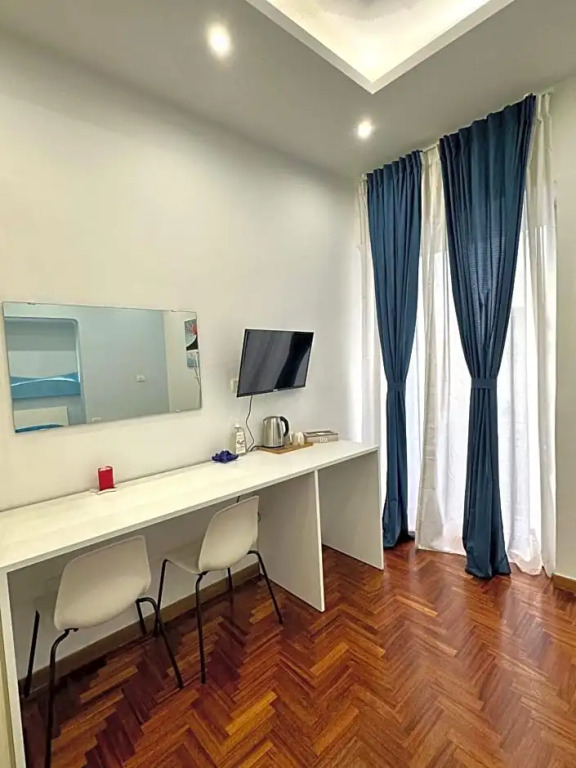 SoLuMa Chiaja Rooms