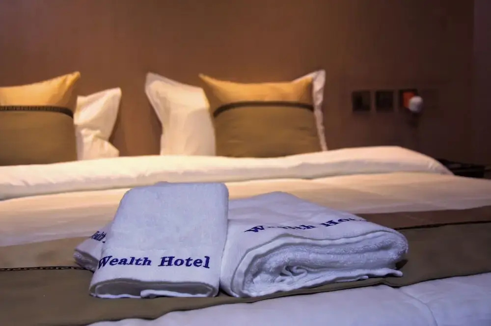 Wealth Hotel