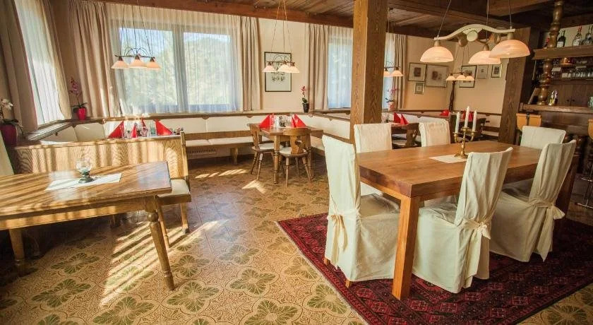 Waldrand Apartments - by myNests