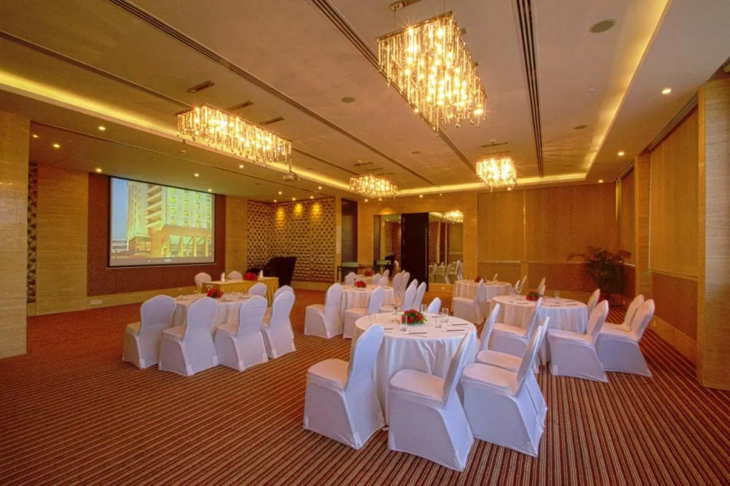 Lemon Tree Premier, Malad, Mumbai