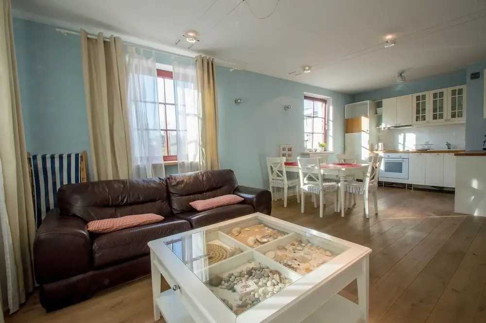 Grand Apartments