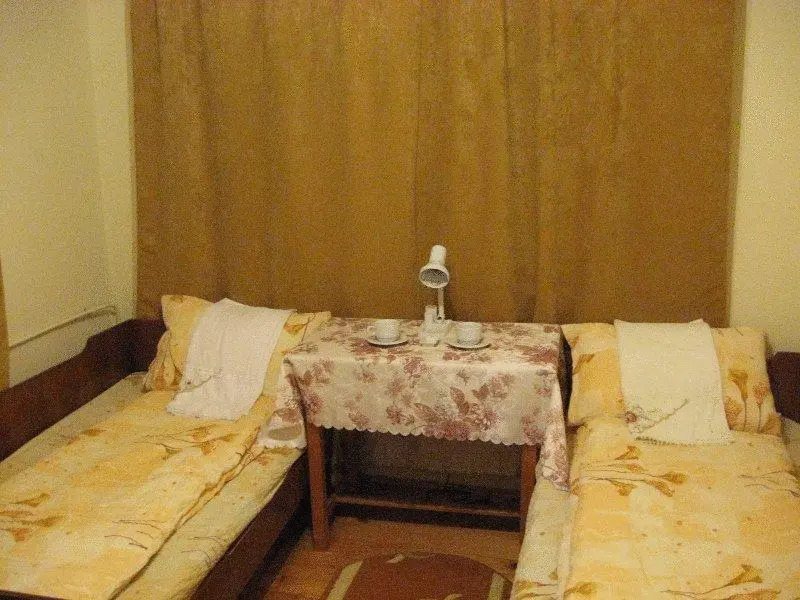 Lary Hostel