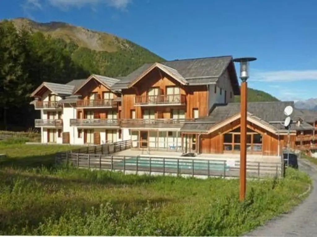 Appartement Les Orres, 2 pièces, 4 personnes - FR-1-322-38
