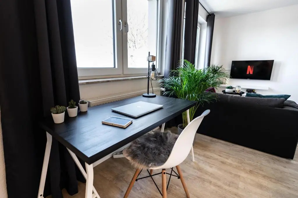 Marvlex ☆ Modernes Studio mit WIFI und NETFLIX