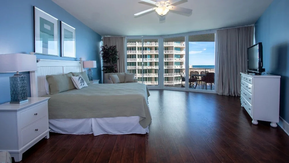 Crc0709 2 Bedroom Condo