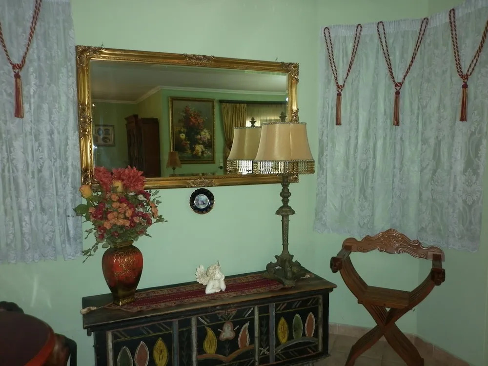 Helen's family home
