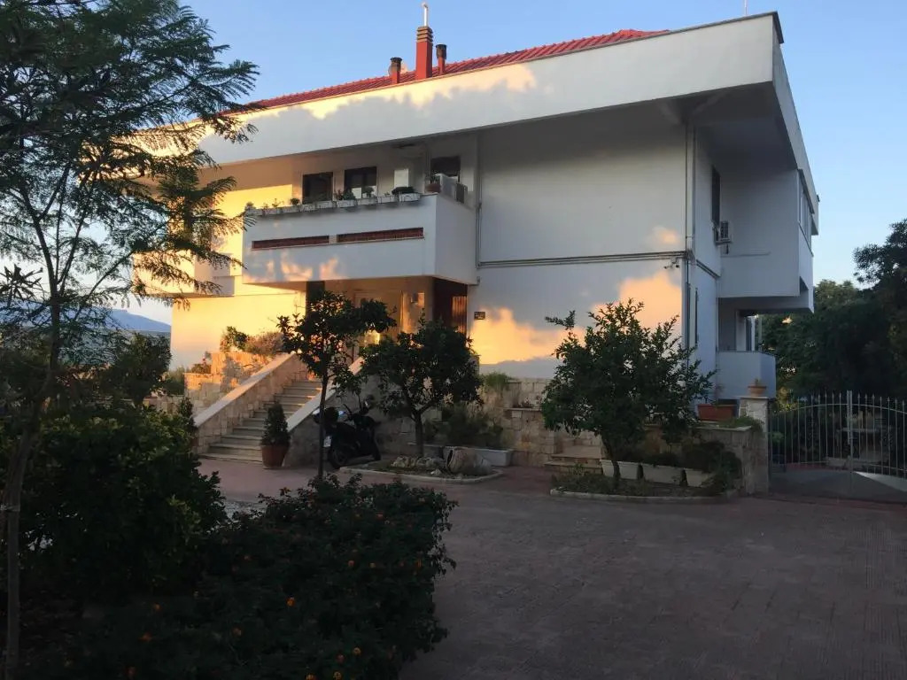 La Casa di Emanuella - Rooms & International Suites