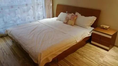 Yijinghuayuan Hotel