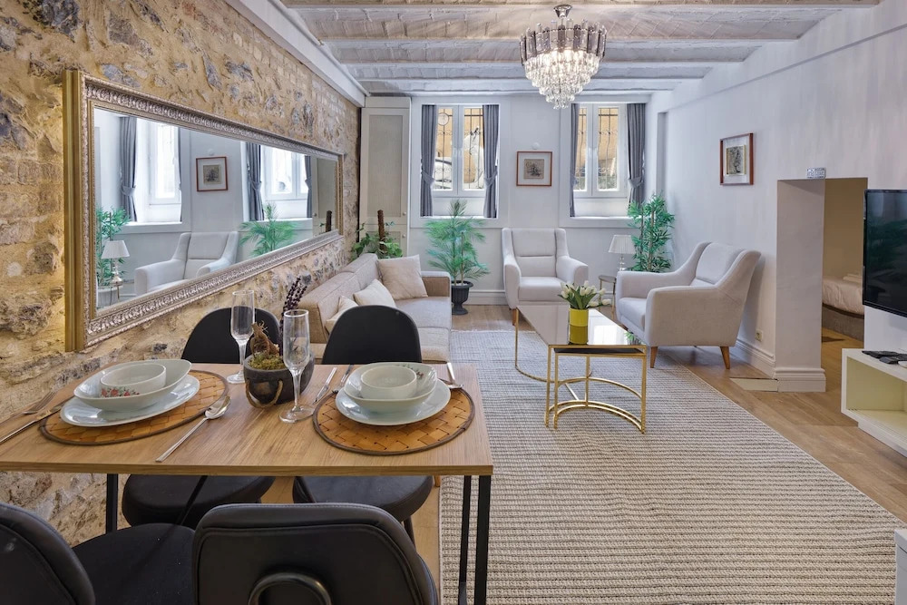 Authentic Flat in The Heart of Taksim