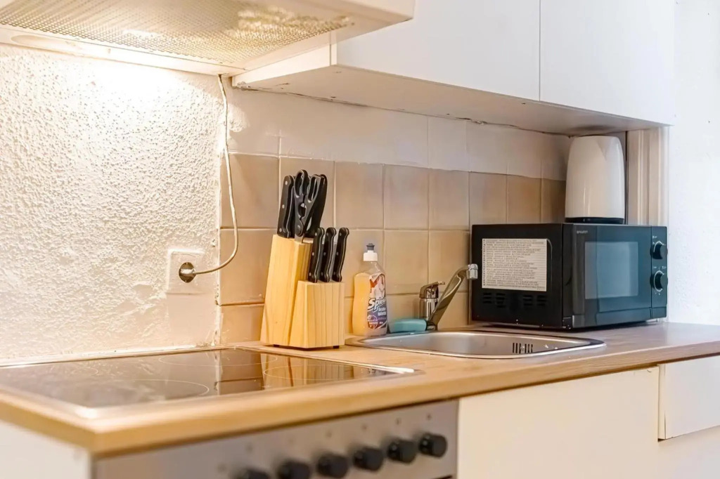 Chic Apartment - Very Central and Well Connected