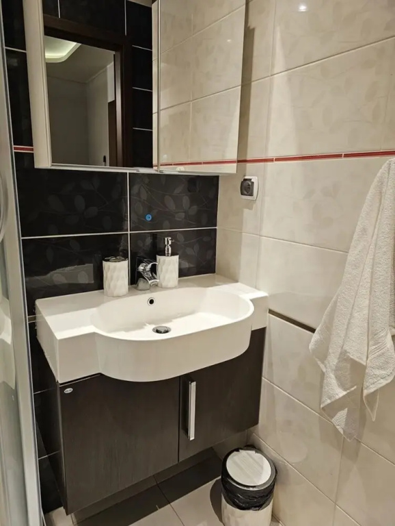Lovely Apartment in Zyrardow, 10 min to Suntago Free Parking