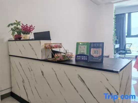 Yunshang Chunjiang City Homestay (Tonglu Fuchunjiang Branch)