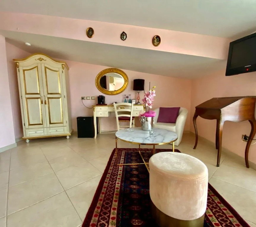 B&B Scilla Town