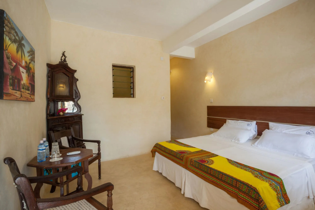 Blue Marlin Beach Hotel