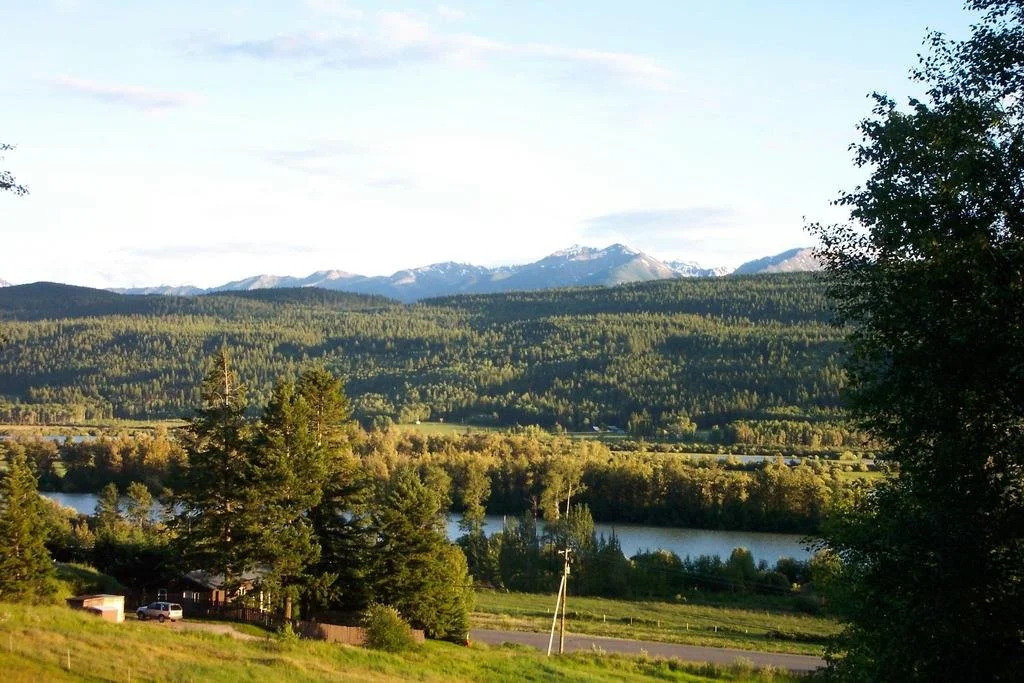 Alexa Chalets - Timber Inn & Restaurant