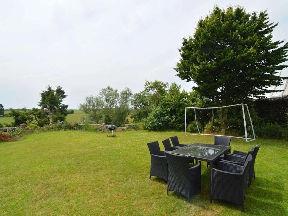 Modern Holiday Home in Senzeille With Garden