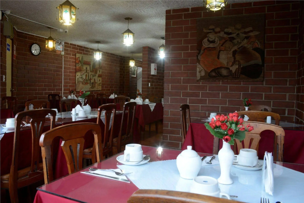 Hotel Esperanza