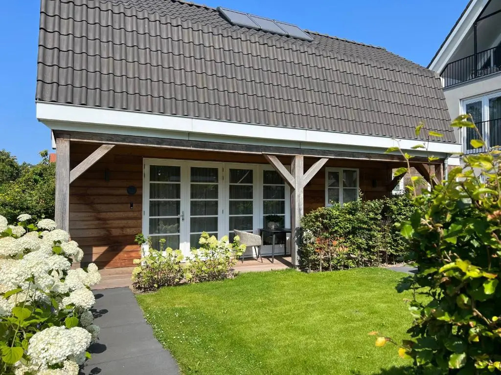 Just Texel Suites & Apartments