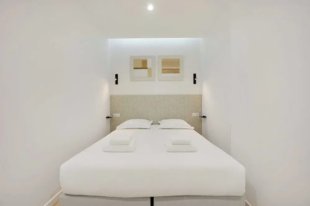 Charming Apartment - 3br/8p - Sentier