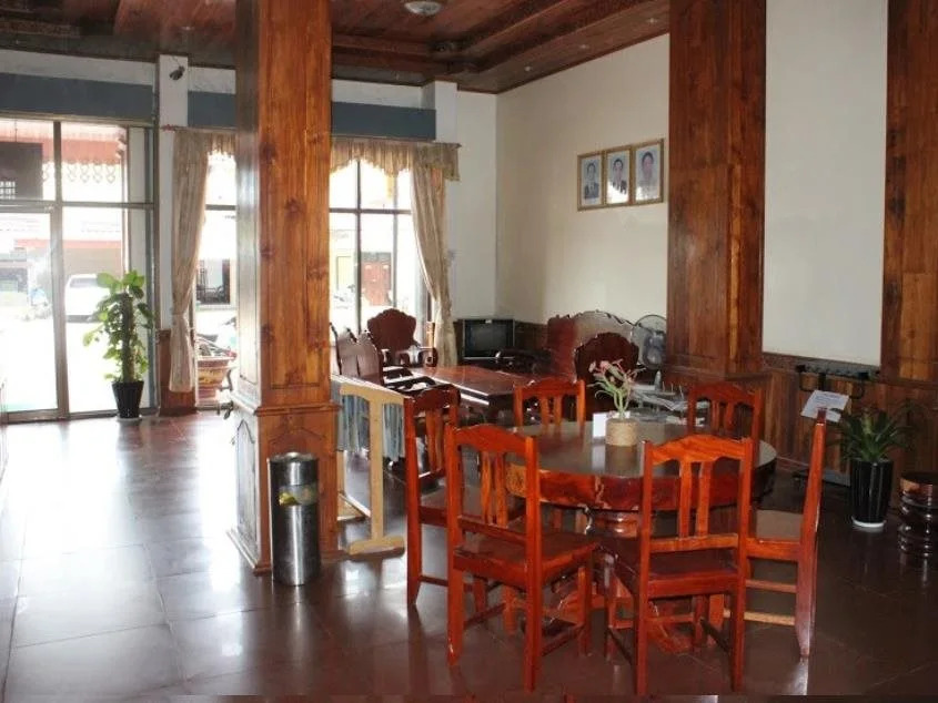 Dokchampa Hotel