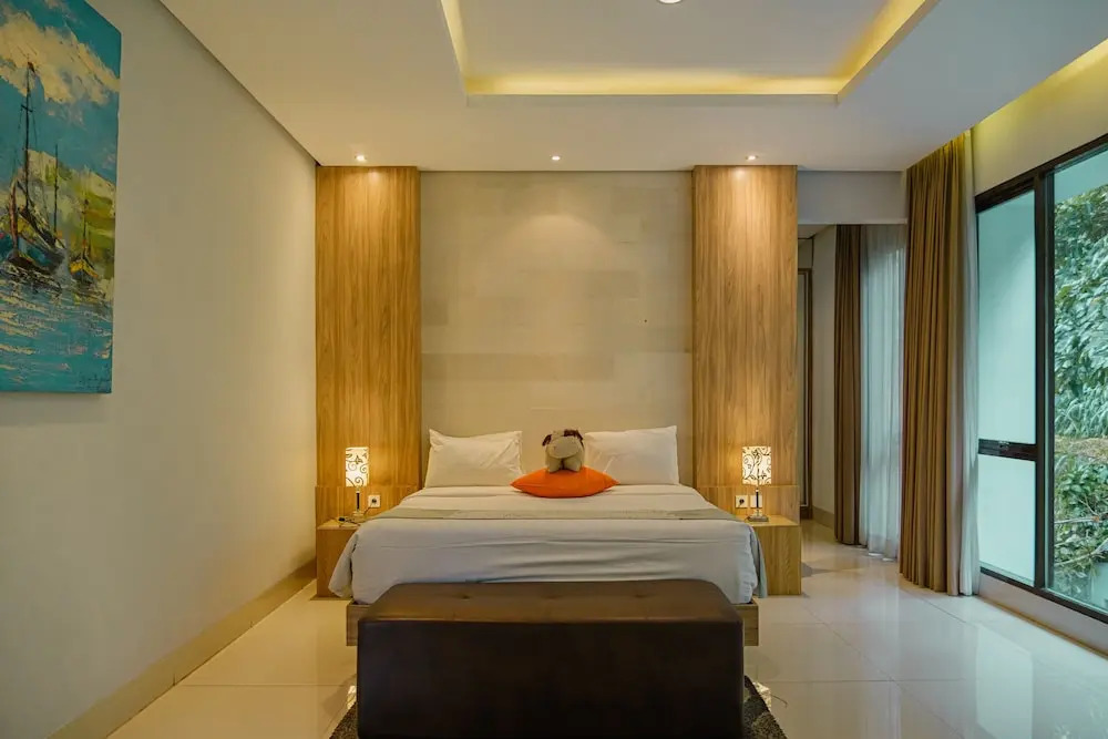 Ohara City View Villa 5 Bedrooms With a Private Heated Swimming Pool and a Billiard Table