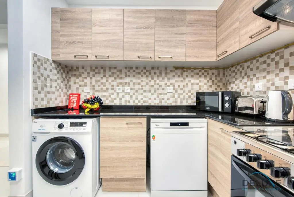 Vivid 2BR at Canal Residences West Dubai Sports City by Deluxe Holiday Homes
