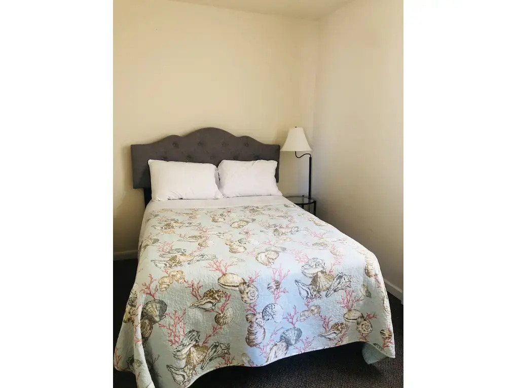 Thunderbird Motel