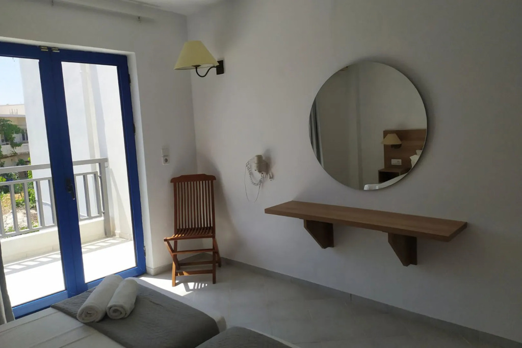 Yria Beach Hotel