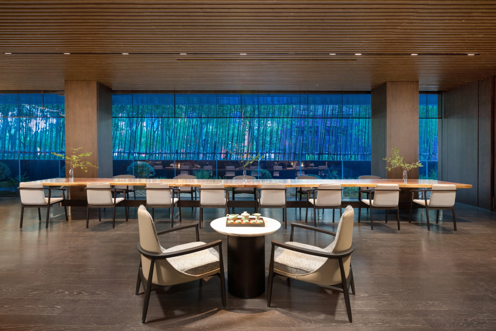 HUALUXE Shanghai Changfeng Park by IHG