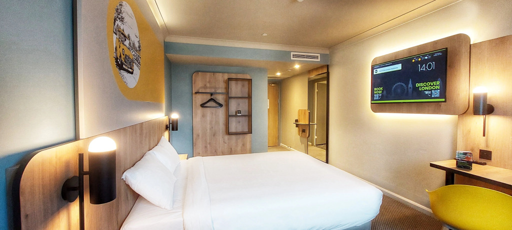 B&B HOTEL London Heathrow