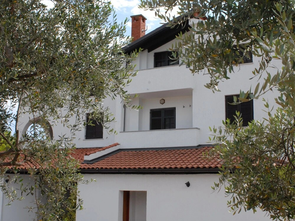 Homely Apartment in Poreč With Swimming Pool