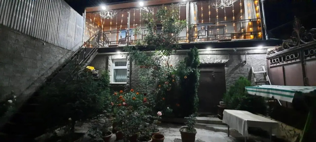 G&S Guest House