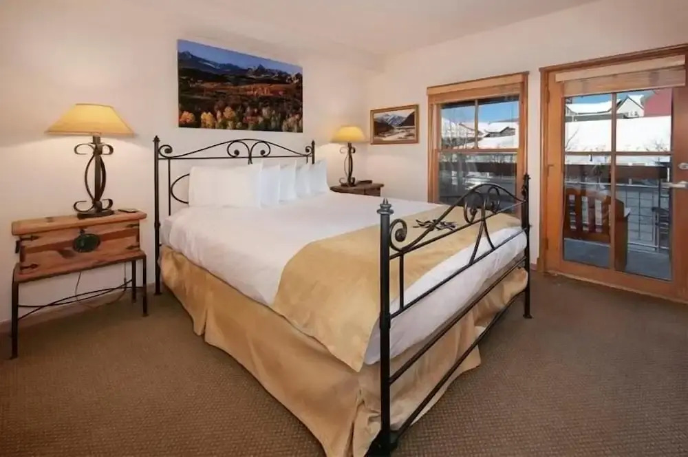 1 Bedroom Silvermill Rental In River Run Village Steps From The River Run Gondola