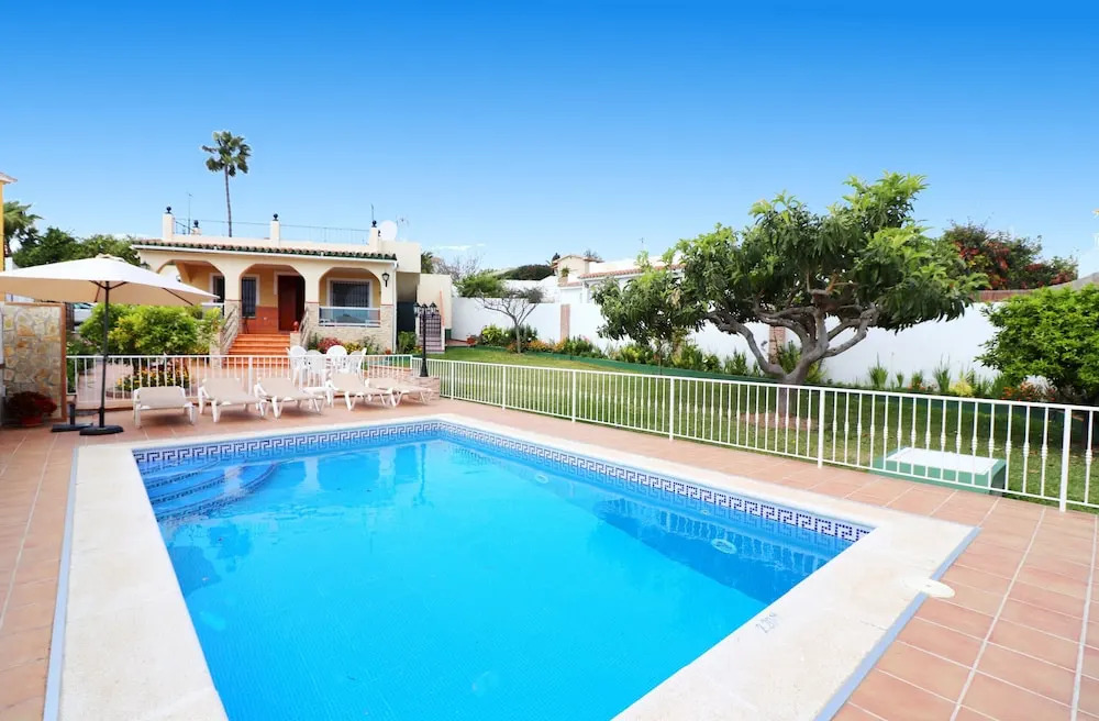 1107 Villa Salares