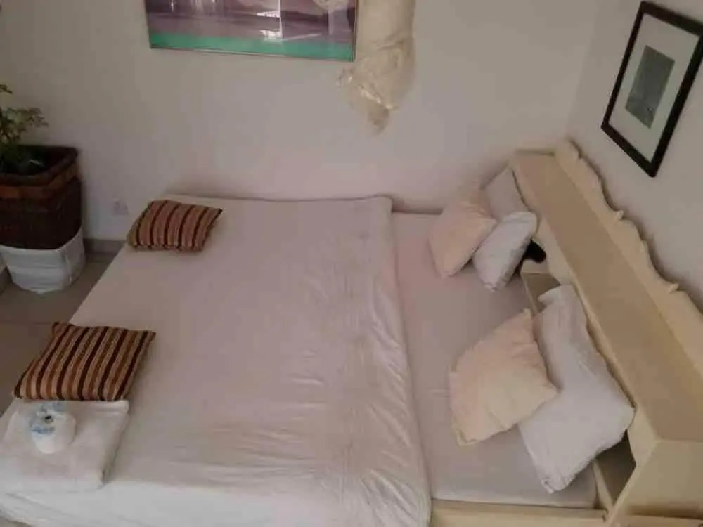 Beautiful 3-bed 2 Bath House at Spur Road Freetown