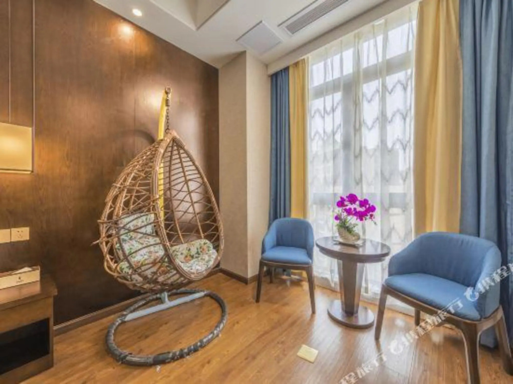 Zi Jin Hotel