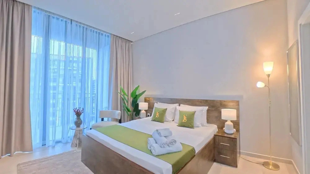Beverly Boulevard By HMB HOMES