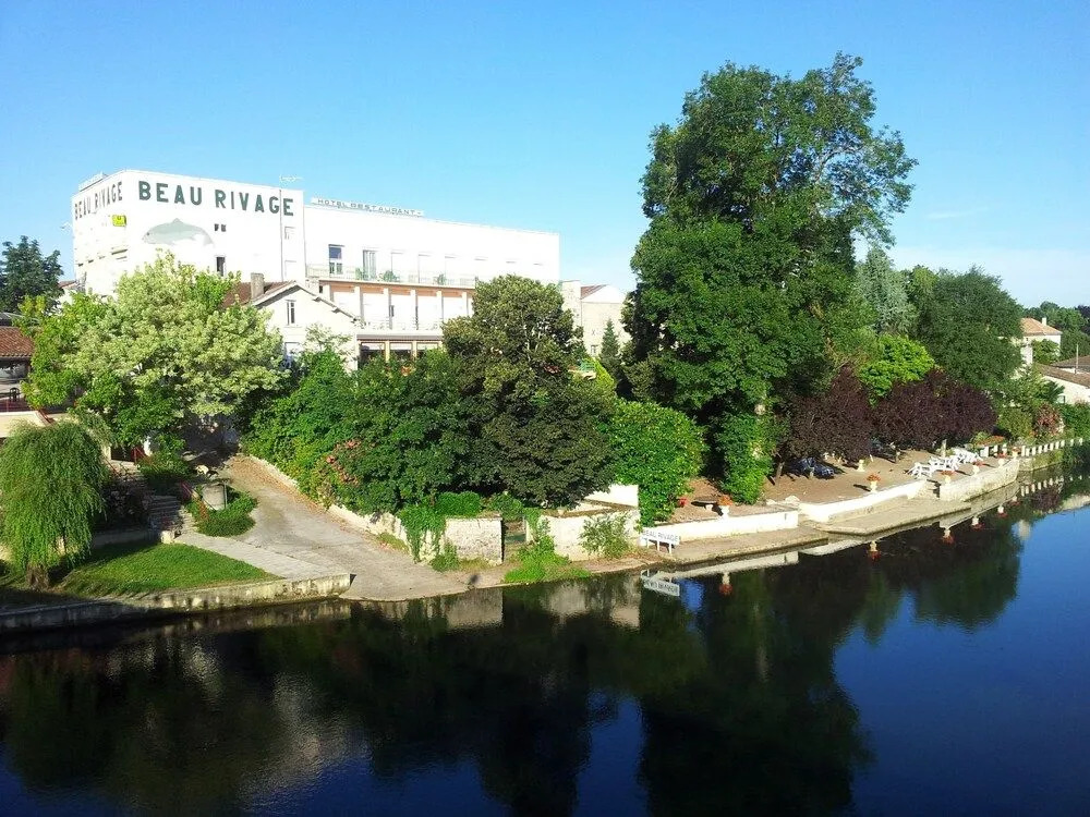 hôtel restaurant Beau-rivage