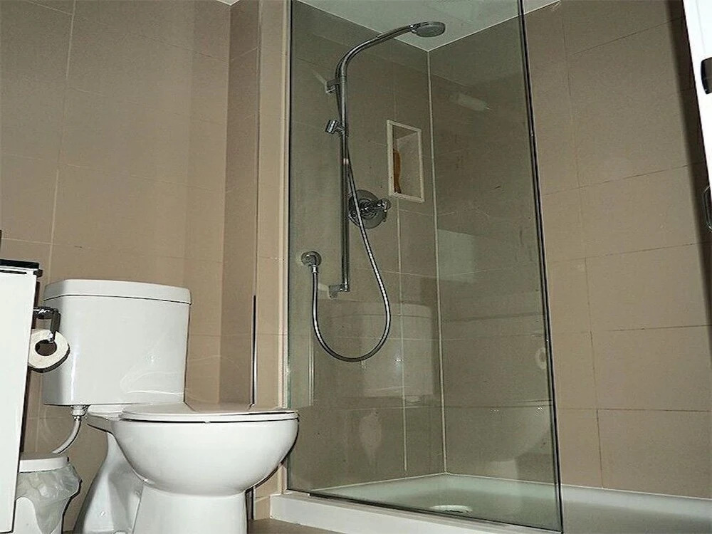 N2N Suites - Heart of the City - Downtown Suite offered by Short Term