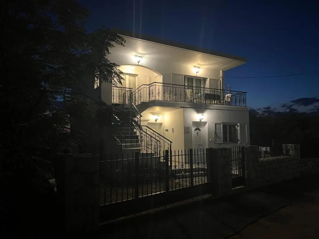 Casa Blanca II