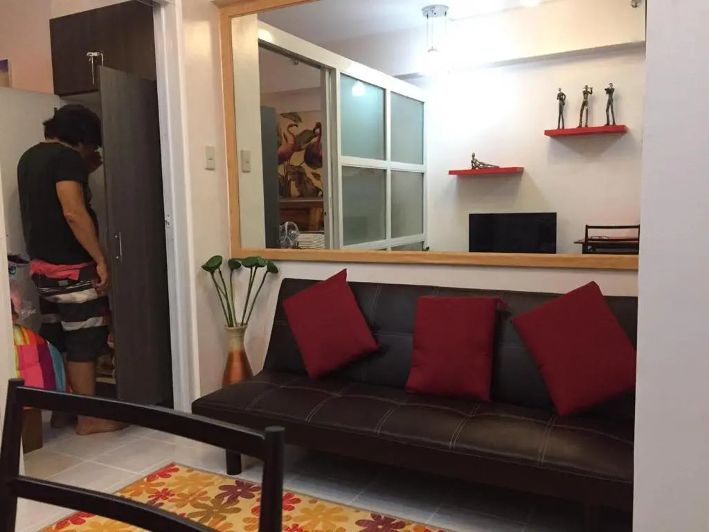 Tagaytay Cityland Condo Staycation by SAB