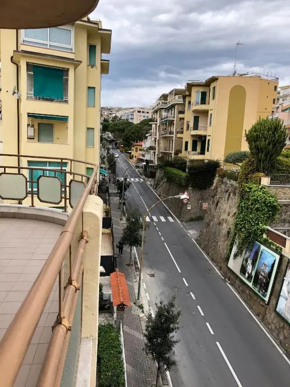 Suite Sea 27 - Sanremo Vista Mare